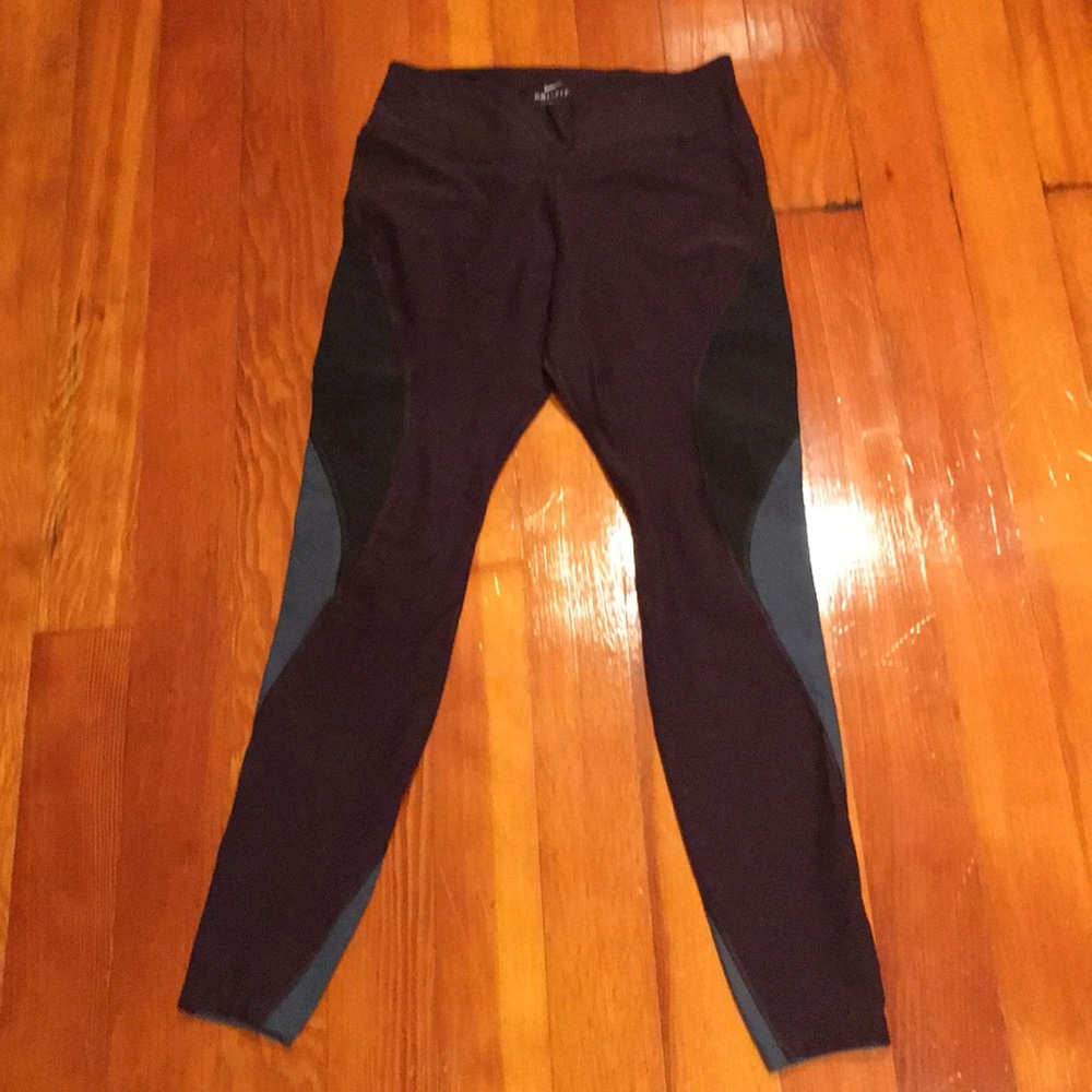 Nike Dri-Fit Leggings Medium